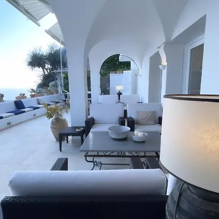 بيت للعطل Le Stelle كابري